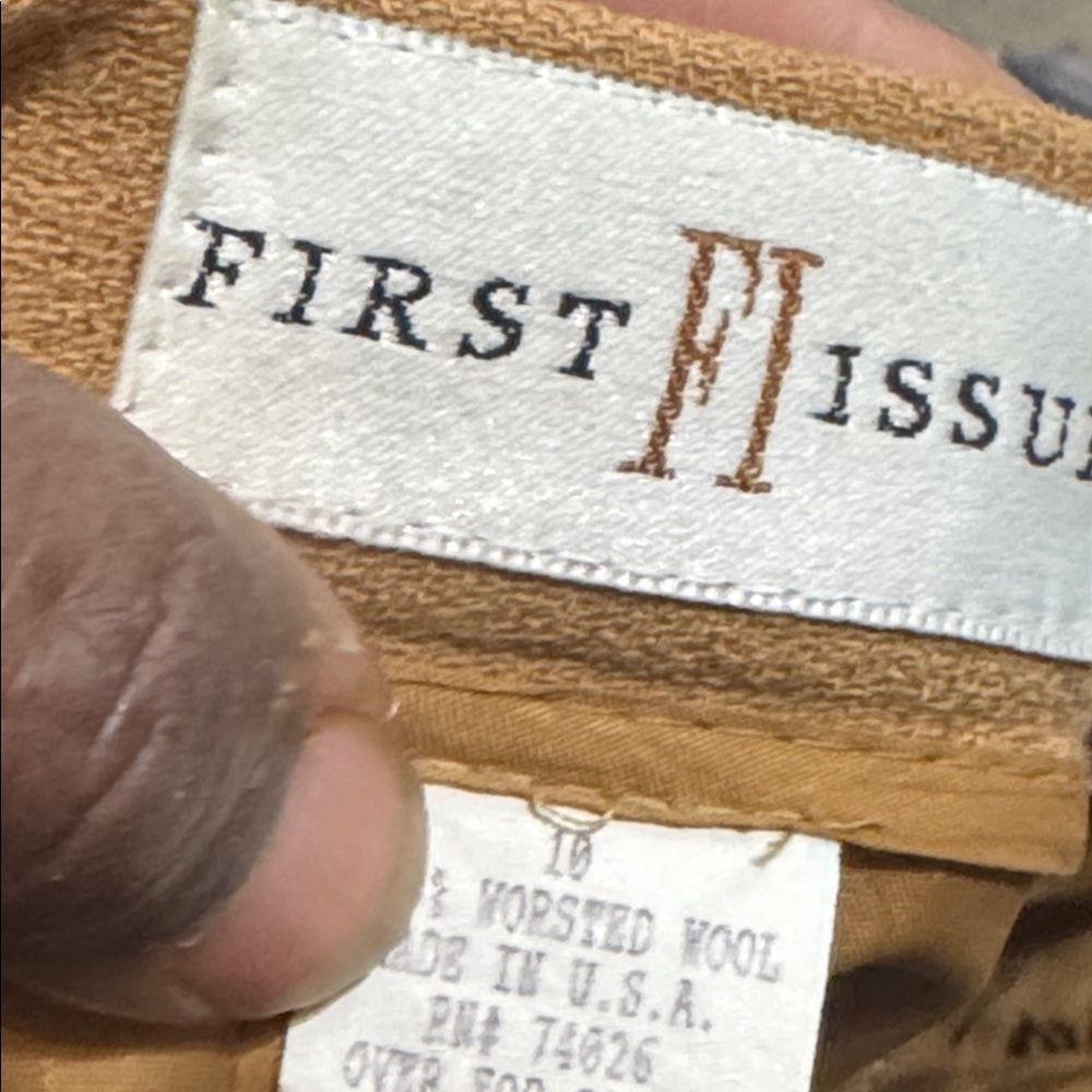 First issue suit - Picture 4 of 5